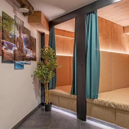 Deluxe Zirberl 1 Apartment