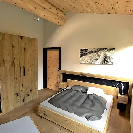 Deluxe Zirberl 1 Apartment *